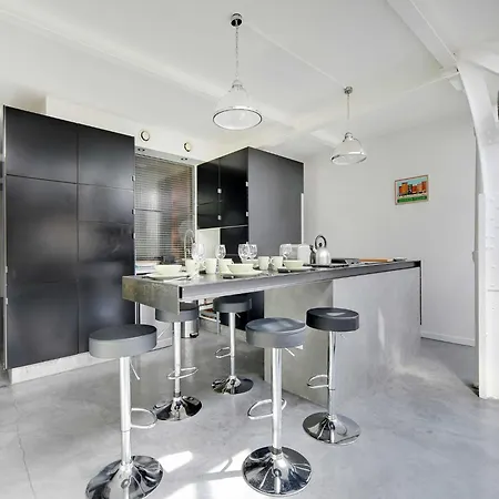Apartment Somptuous Terrace-2br 6pcenter Of