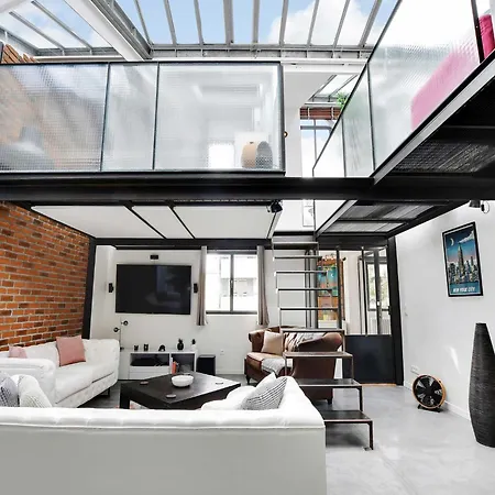 Somptuous Terrace-2br 6pcenter Of *